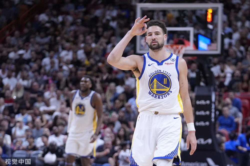 他不仅在场 他不仅在场