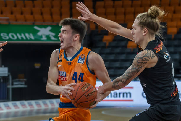 整体表现 整体表现